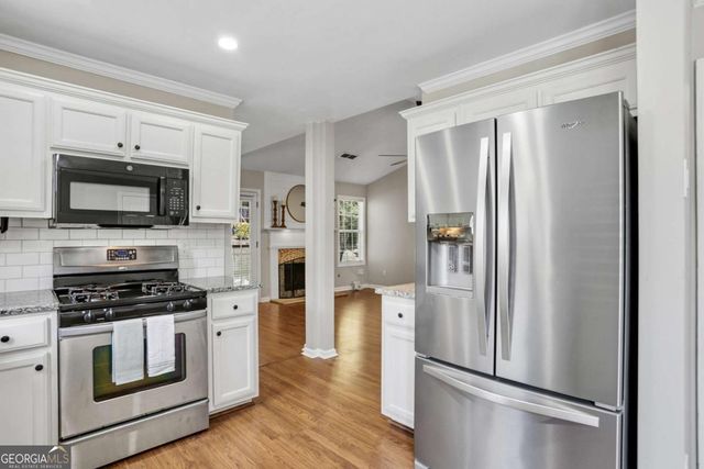 134 Amelia Garden Way, Lawrenceville, GA 30045