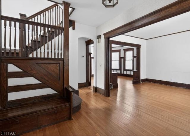 1 Irving Pl, Summit City, NJ 07901