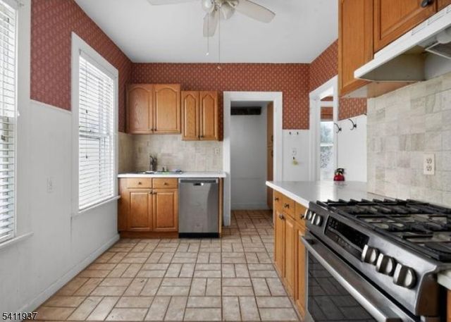 1 Irving Pl, Summit City, NJ 07901