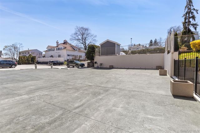 360 Westchester Avenue 522, Port Chester, NY 10573
