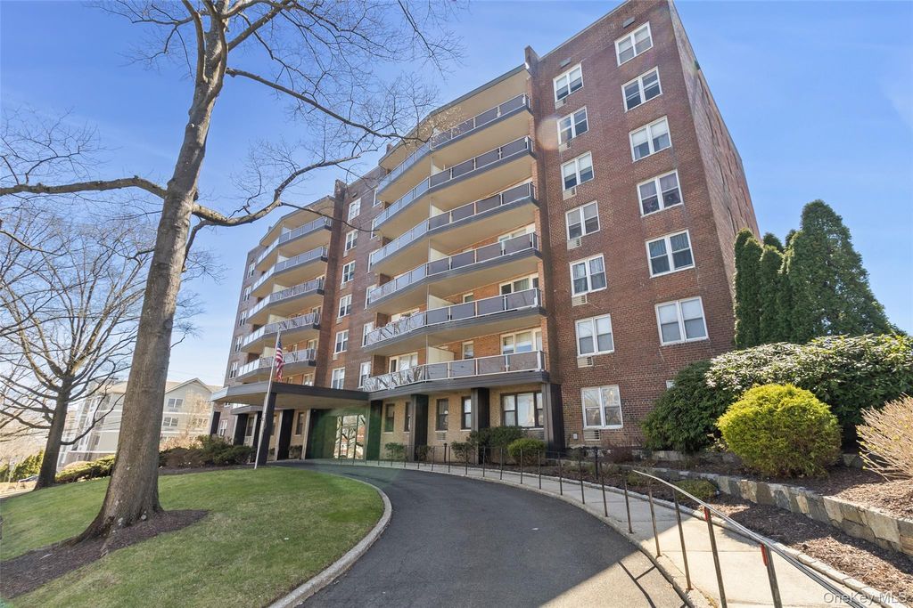360 Westchester Avenue 522, Port Chester, NY 10573