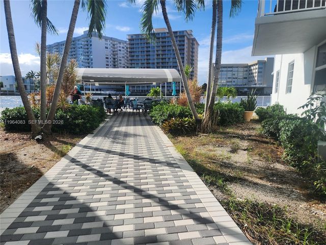 1913 S Ocean Dr 423, Hallandale Beach, FL 33009