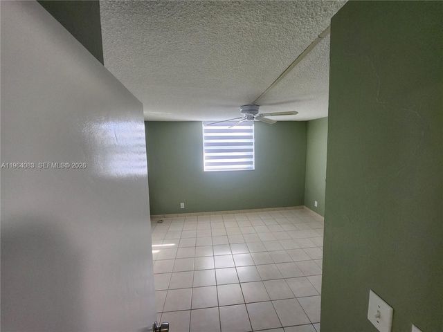1913 S Ocean Dr 423, Hallandale Beach, FL 33009