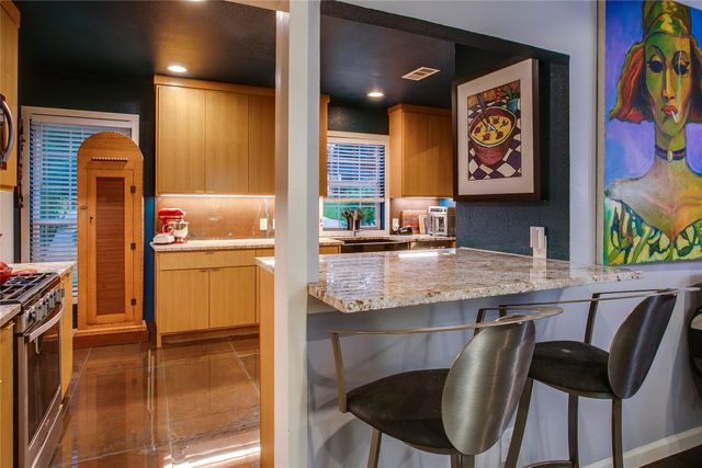 1505 Arizona Avenue, Dallas, TX 75216
