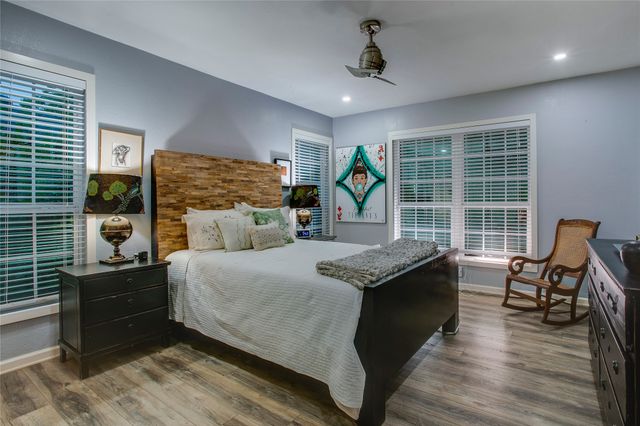 1505 Arizona Avenue, Dallas, TX 75216