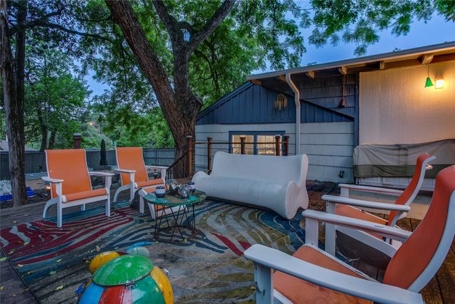 1505 Arizona Avenue, Dallas, TX 75216