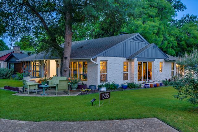 1505 Arizona Avenue, Dallas, TX 75216