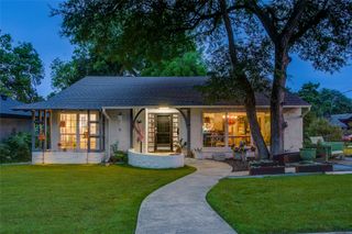 1505 Arizona Avenue, Dallas, TX 75216