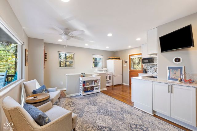 7200 Grouper Drive, Nineveh, IN 46164