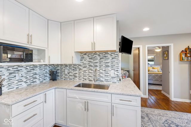 7200 Grouper Drive, Nineveh, IN 46164