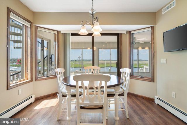 1026 MONTAUK DR, Forked River, NJ 08731