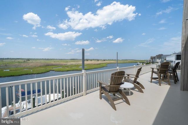 1026 MONTAUK DR, Forked River, NJ 08731