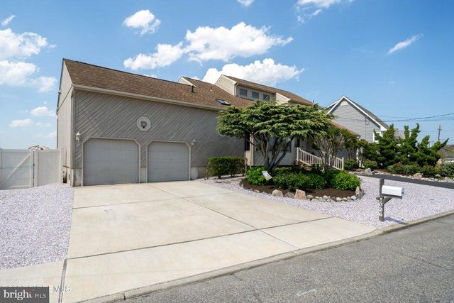 1026 MONTAUK DR, Forked River, NJ 08731