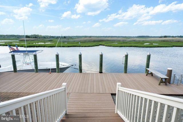 1026 MONTAUK DR, Forked River, NJ 08731