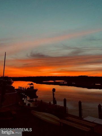1026 MONTAUK DR, Forked River, NJ 08731