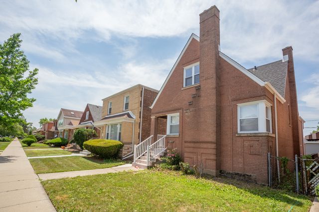 10320 S Rhodes Avenue, Chicago, IL 60628