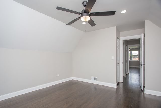 10320 S Rhodes Avenue, Chicago, IL 60628