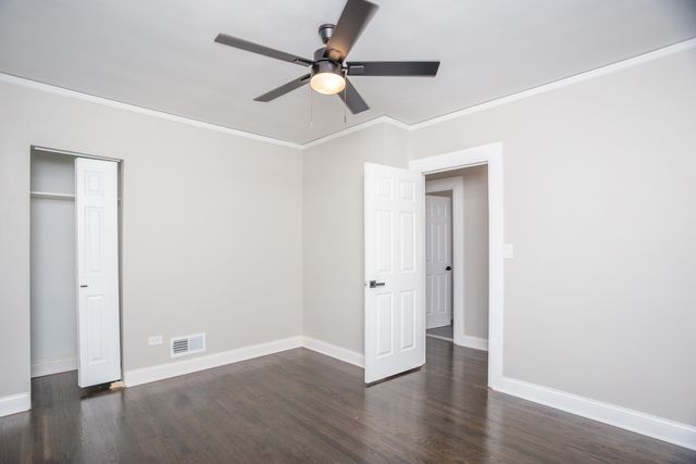 10320 S Rhodes Avenue, Chicago, IL 60628
