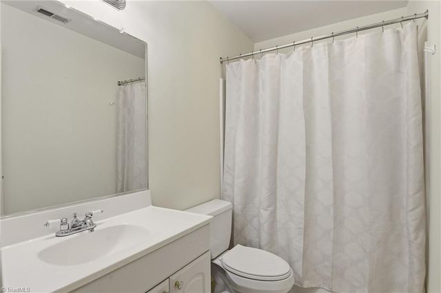 309 Hambrick Court, Winston-salem, NC 27106