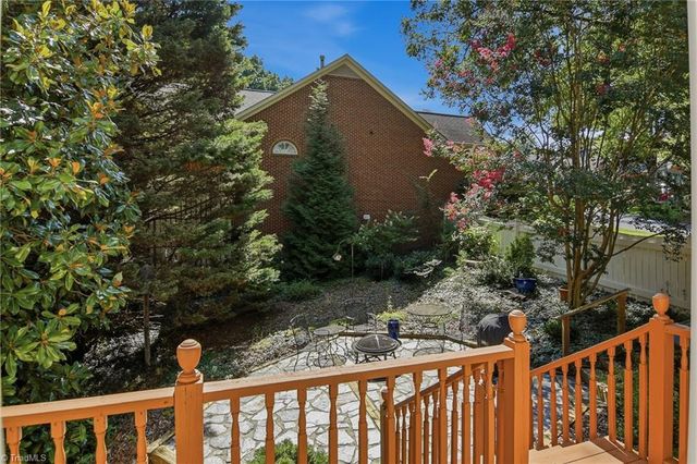 309 Hambrick Court, Winston-salem, NC 27106