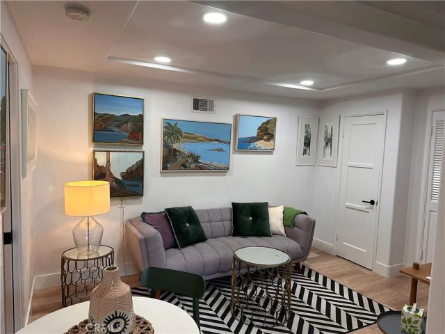 736 Griffith Place, Laguna Beach, CA 92651