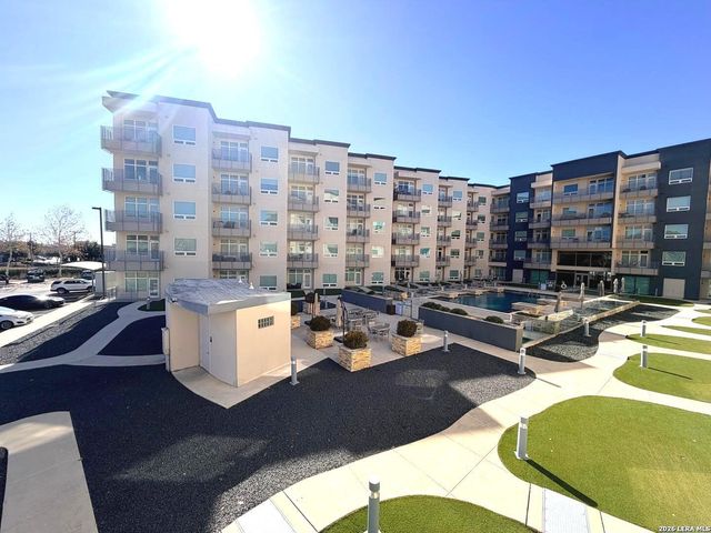 17902 La Cantera Pkwy Unit 201, San Antonio, TX 78257