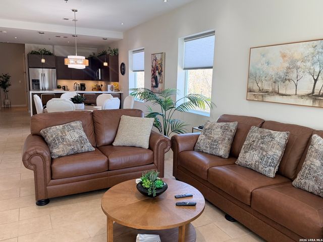 17902 La Cantera Pkwy Unit 201, San Antonio, TX 78257