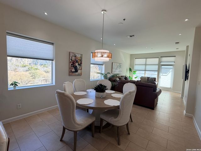 17902 La Cantera Pkwy Unit 201, San Antonio, TX 78257