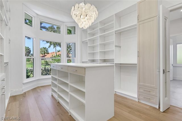 1331 Little Blue Heron CT, Naples, FL 34108