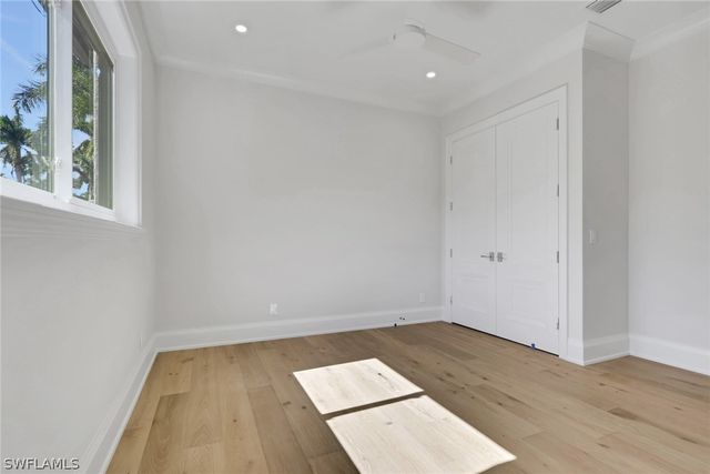 1331 Little Blue Heron CT, Naples, FL 34108