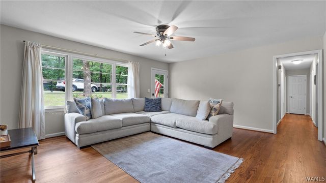 4222 Hillswood, Tuscaloosa, AL 35404