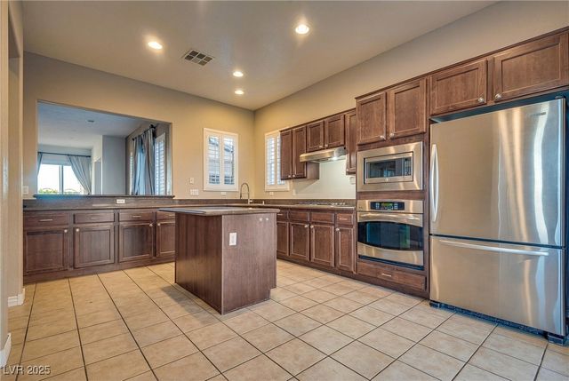 11351 Colinward Avenue, Las Vegas, NV 89135