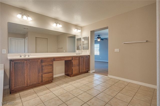 11351 Colinward Avenue, Las Vegas, NV 89135