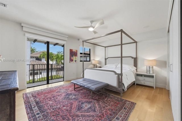 3036 Mcdonald Street, Miami, FL 33133