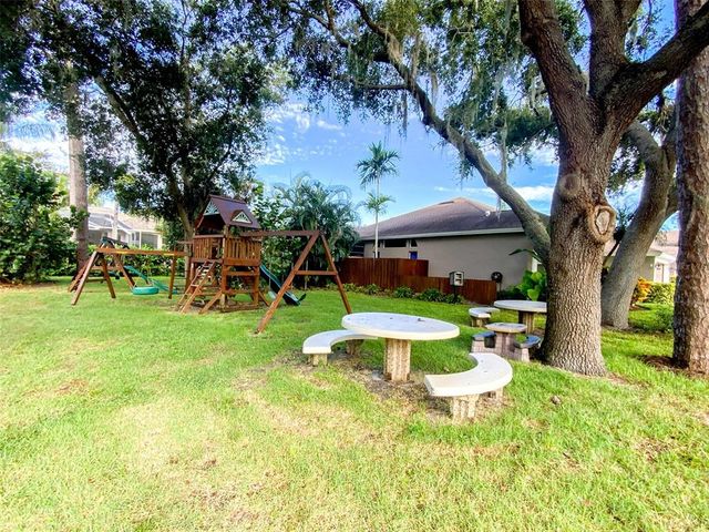 479 BRILAND STREET, Tarpon Springs, FL 34689