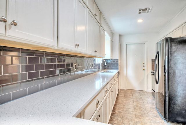 3411 Harpers Ferry LN, Austin, TX 78745