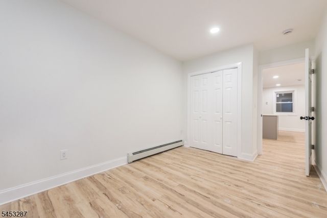 168 N Main St, Paterson City, NJ 07522
