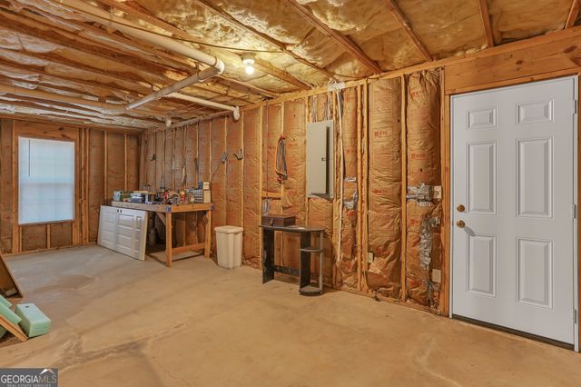 237 Clearwater Drive, Monroe, GA 30655