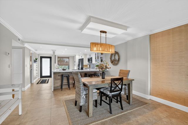 1631 Riverview Road 303, Deerfield Beach, FL 33441