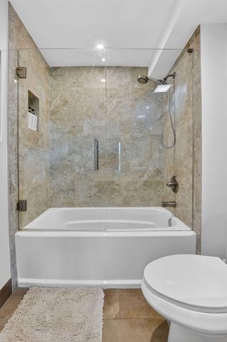 1631 Riverview Road 303, Deerfield Beach, FL 33441