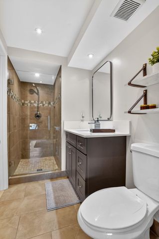 1631 Riverview Road 303, Deerfield Beach, FL 33441