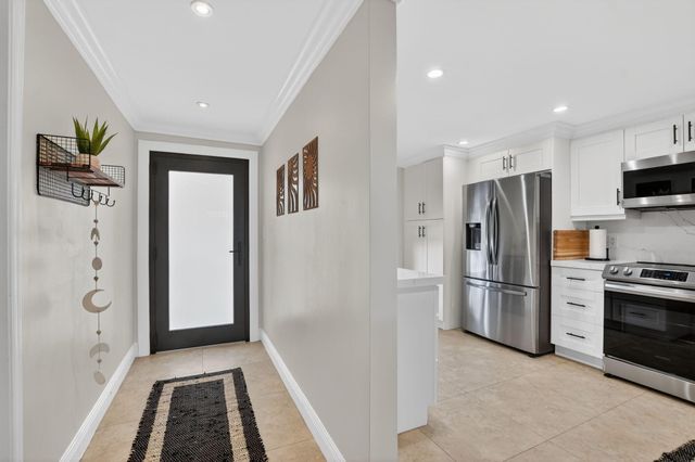 1631 Riverview Road 303, Deerfield Beach, FL 33441