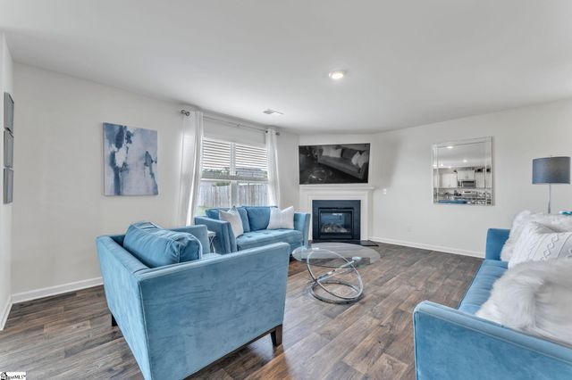 208 Bracken Woods Way, Piedmont, SC 29673