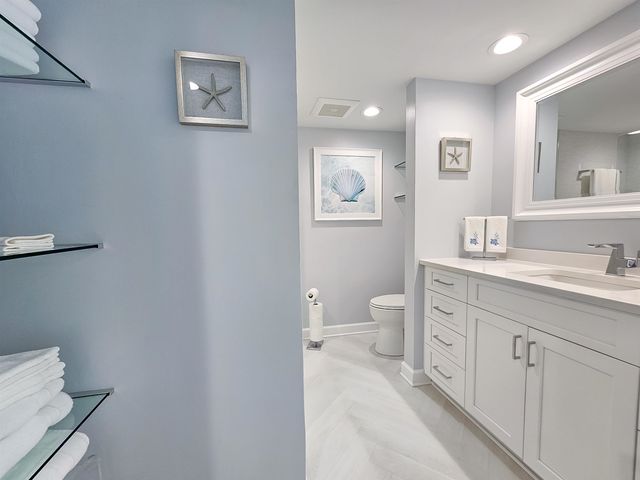 9650 Shore Dr Apt 2408, Myrtle Beach, SC 29572