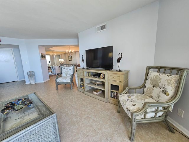 9650 Shore Dr Apt 2408, Myrtle Beach, SC 29572