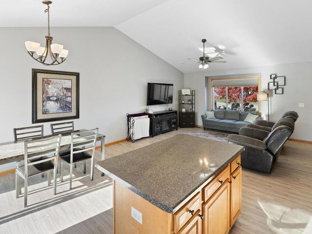 1389 Mallard Lane, New Richmond, WI 54017