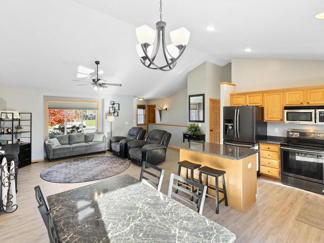 1389 Mallard Lane, New Richmond, WI 54017