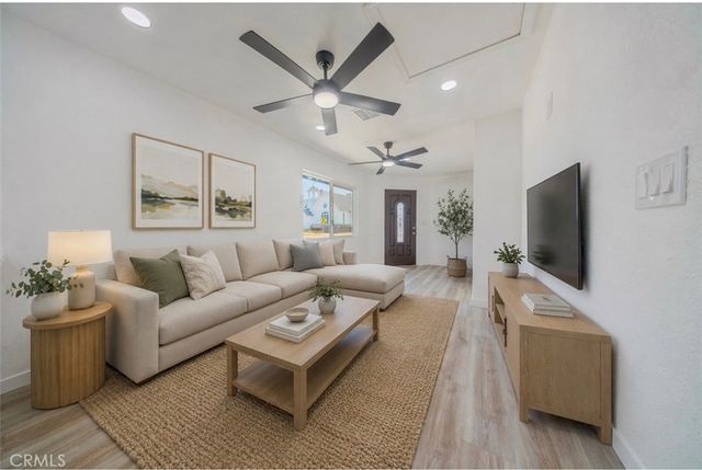 957 CENTER Street, Riverside, CA 92507