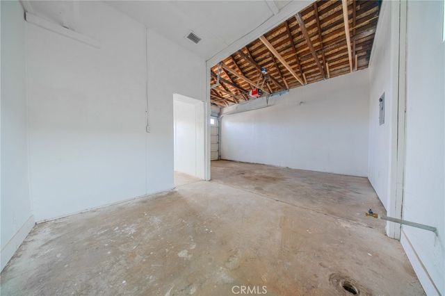 957 CENTER Street, Riverside, CA 92507