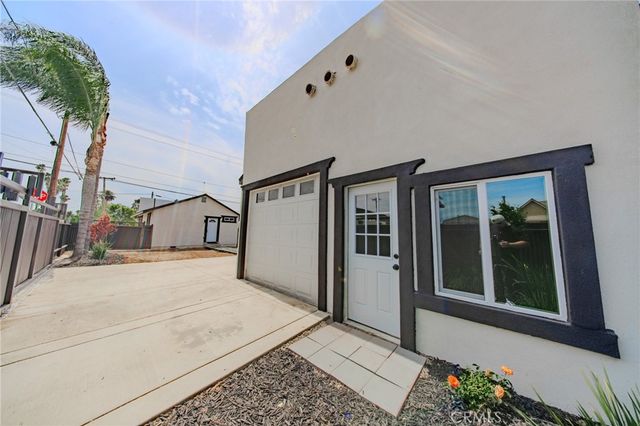 957 CENTER Street, Riverside, CA 92507